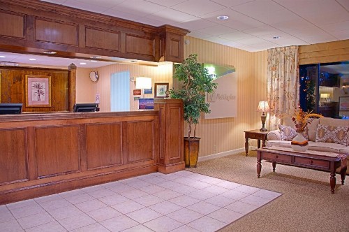 Holiday Inn Vero Beach-Oceanside an IHG Hotel - image 2