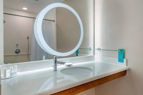 SpringHill Suites Vero Beach - image 17