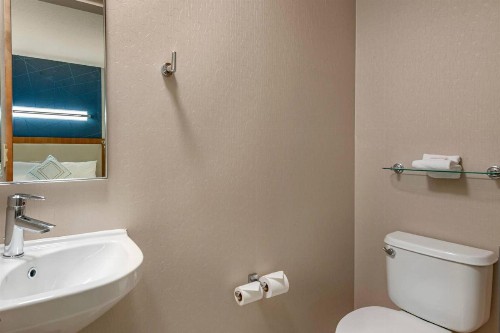 SpringHill Suites Vero Beach - image 18