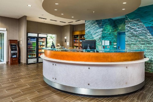 SpringHill Suites Vero Beach - image 2