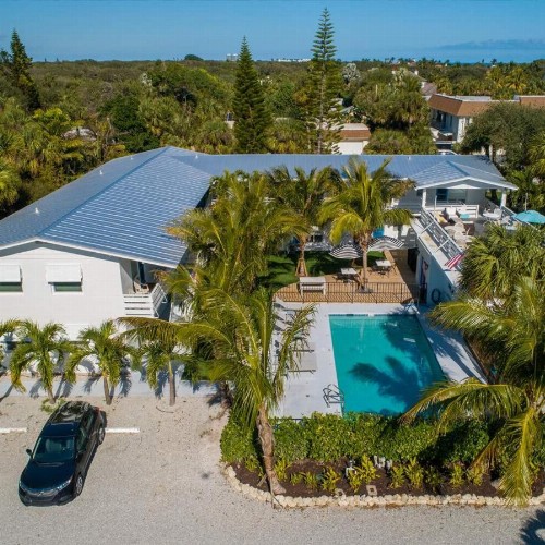 Sea Spray Inn - image 13