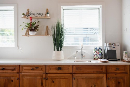 Sea Spray Inn - image 22