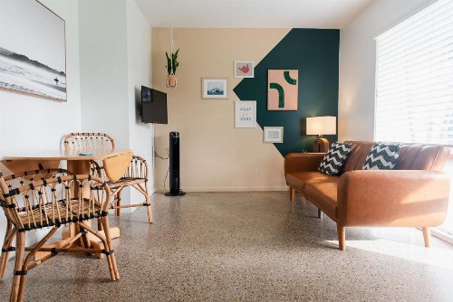 Sea Spray Inn - image 37