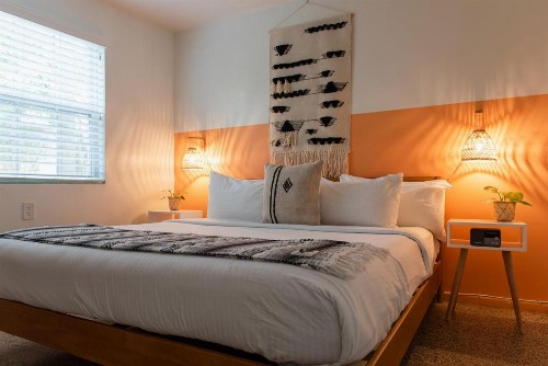 Sea Spray Inn - image 5