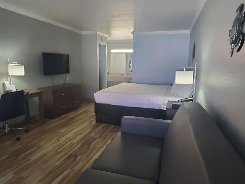 Vero Beach Inn & Suites Vero Beach I-95 - image 28