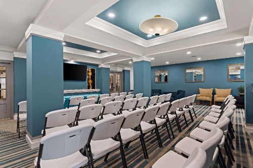 Comfort Suites Vero Beach I-95 - image 21