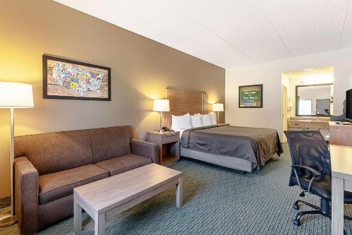 Econo Lodge Vero Beach - Downtown - image 9