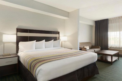 Country Inn & Suites by Radisson Vero Beach-I-95 FL - image 24