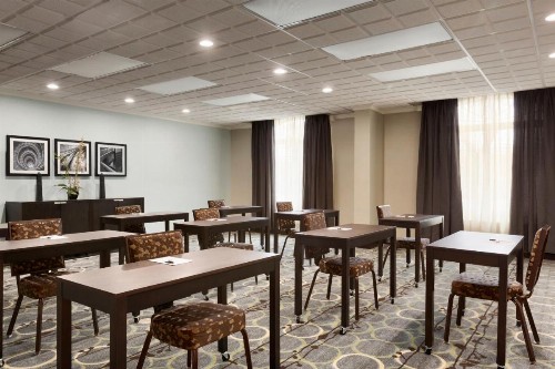 Country Inn & Suites by Radisson Vero Beach-I-95 FL - image 25