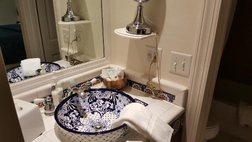 The Caribbean Court Boutique Hotel - image 17