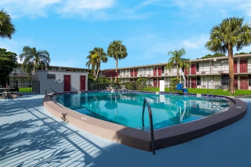 Motel 6-Vero Beach FL - image 12