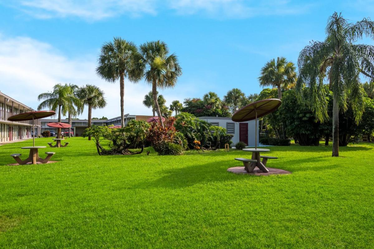 Motel 6-Vero Beach FL - image 4
