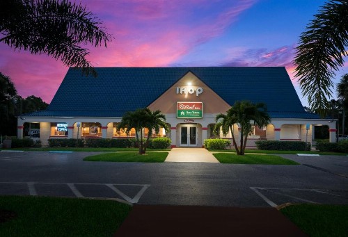 Motel 6-Vero Beach FL - image 6