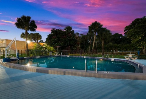 Motel 6-Vero Beach FL - image 9