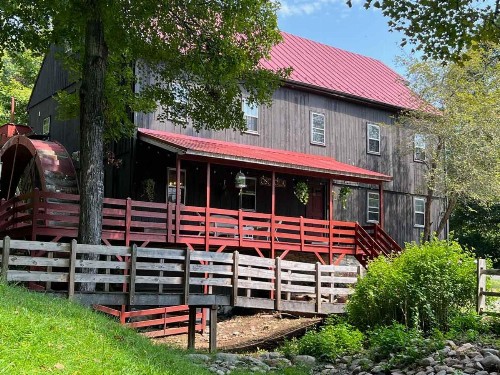 Osceola Mill Bed & Breakfast - image 10