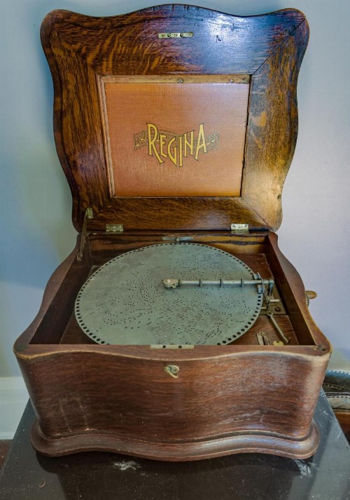 Cedar Grove Mansion Inn & Restaurant - image 16