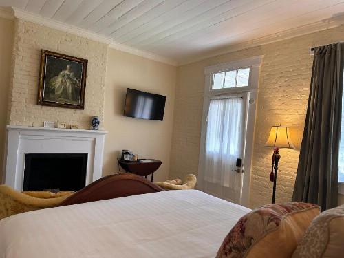 Cedar Grove Mansion Inn & Restaurant - image 22