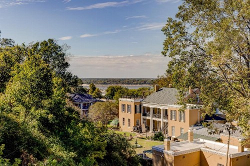 Cedar Grove Mansion Inn & Restaurant - image 36