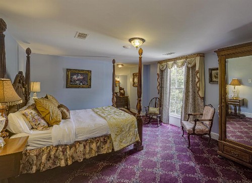 Cedar Grove Mansion Inn & Restaurant - image 39