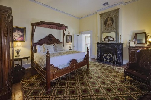 Cedar Grove Mansion Inn & Restaurant - image 41
