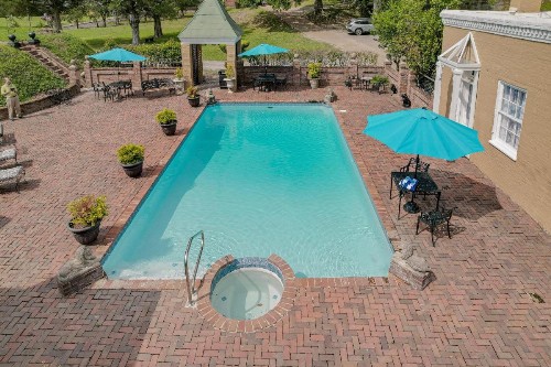 Cedar Grove Mansion Inn & Restaurant - image 44