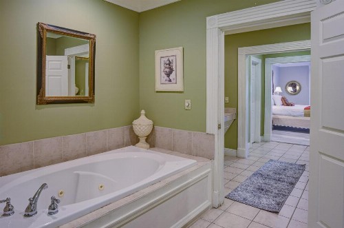 Cedar Grove Mansion Inn & Restaurant - image 46