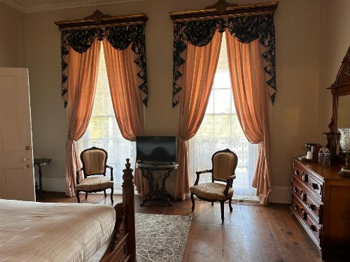 Cedar Grove Mansion Inn & Restaurant - image 6
