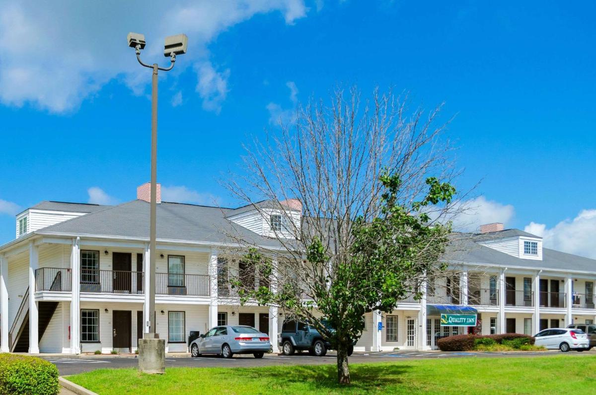 Quality Inn Vicksburg - image 5