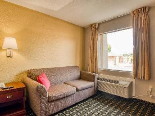 OYO Hotel Vicksburg Southeast - image 12