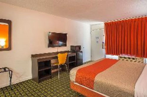 OYO Hotel Vicksburg Southeast - image 4