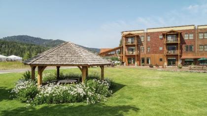 Teton Springs Lodge and Spa - image 2