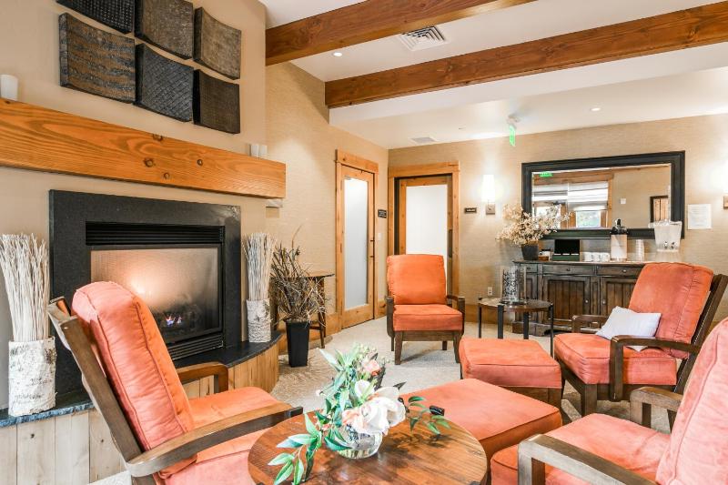 Teton Springs Lodge and Spa - image 4