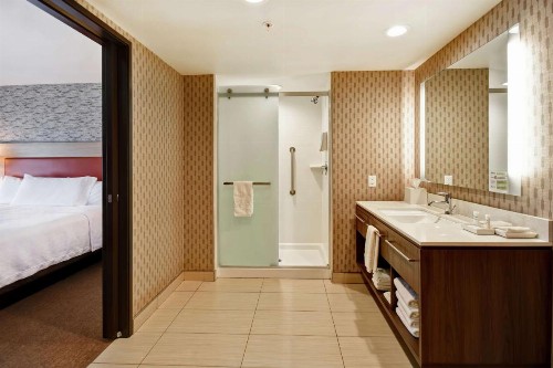 Home2 Suites by Hilton Victorville - image 13