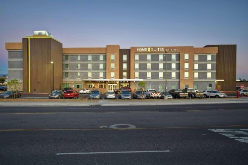 Home2 Suites by Hilton Victorville - image 3