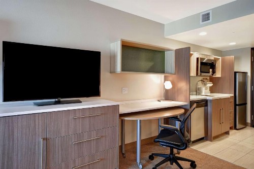 Home2 Suites by Hilton Victorville - image 39
