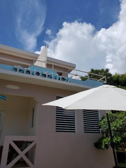 Casa de Tortuga Guesthouse - image 1