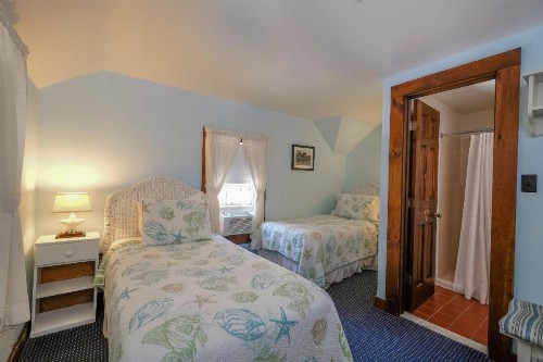 Pequot Hotel - image 13