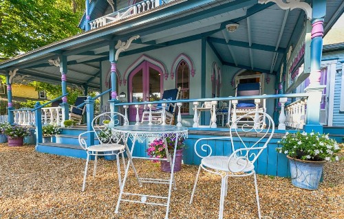 Narragansett House - image 10
