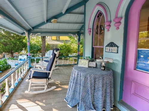 Narragansett House - image 28
