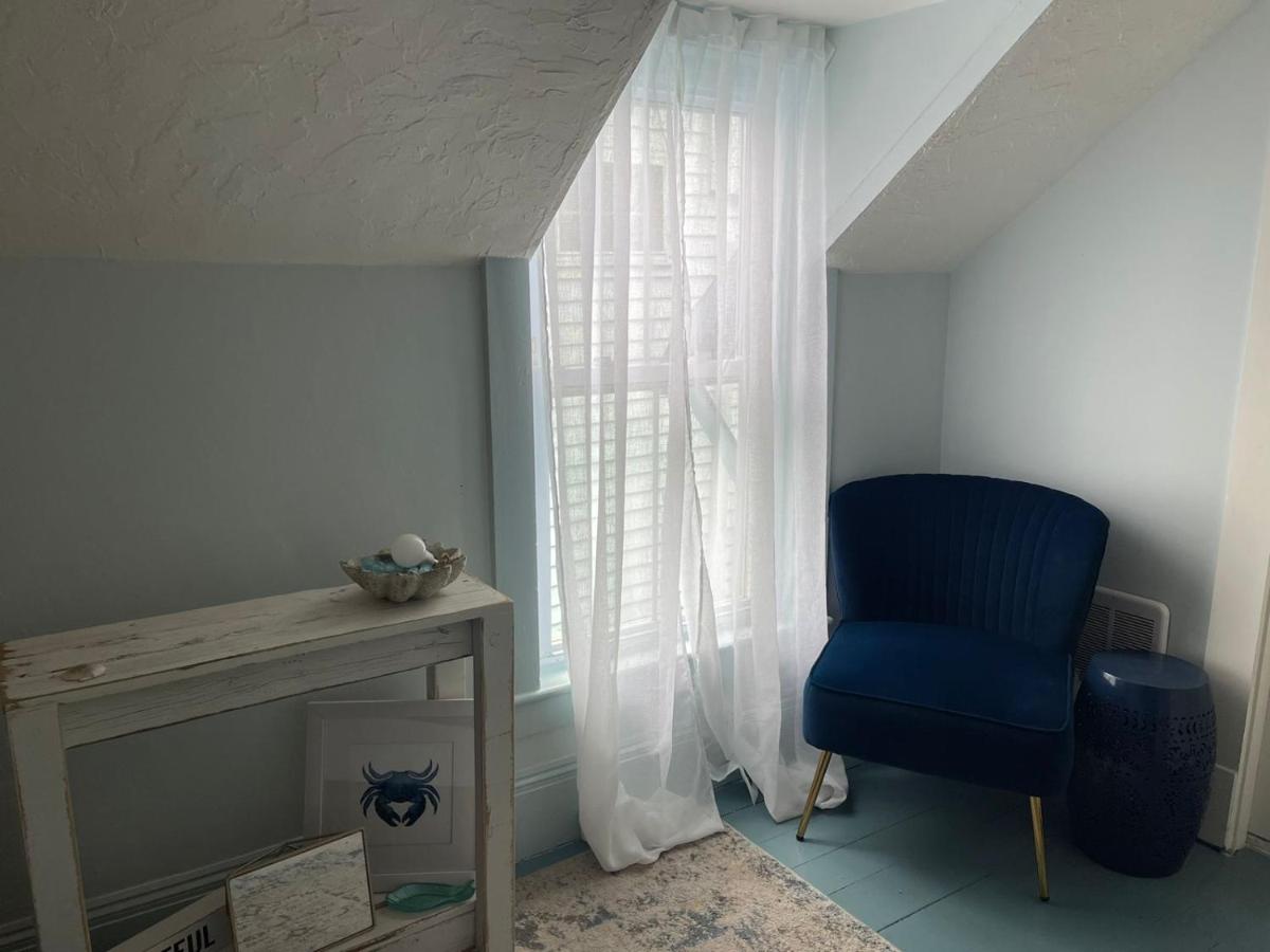 Narragansett House - image 3