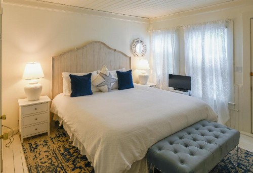 Narragansett House - image 45