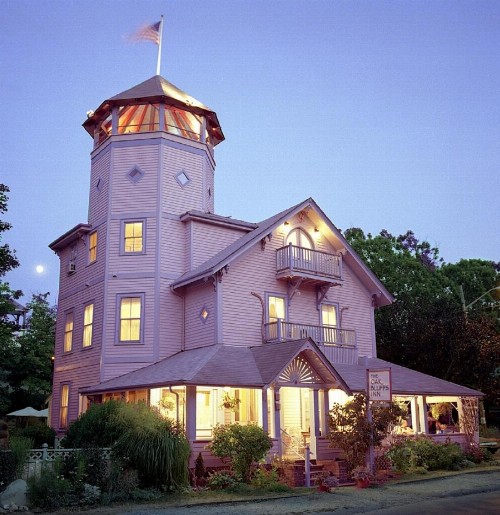 The Oak Bluffs Inn - image 16