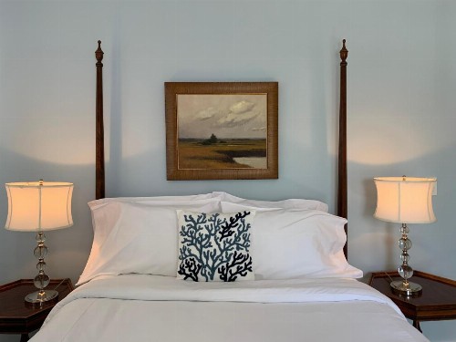 The Oak Bluffs Inn - image 3