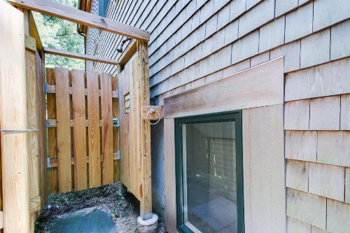 Nature's Pocket - image 8