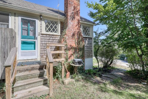 The Vacation House - image 12