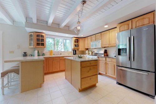 #OB Pool House - image 7