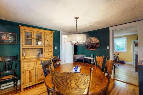 Vineyard Haven - image 7