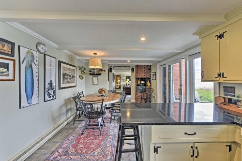 Waterfront Vineyard Haven Home near Main Street! - image 11