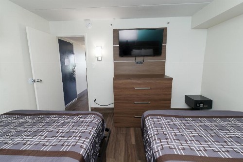 Marjac Suites Virginia Beach Oceanfront - image 9