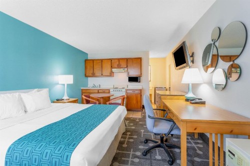 Howard Johnson by Wyndham Virginia Beach - image 14